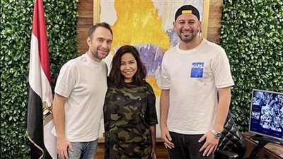 بالمموه، أحدث ظهور لـ شيرين عبد الوهاب مع حسام حبيب (صور)