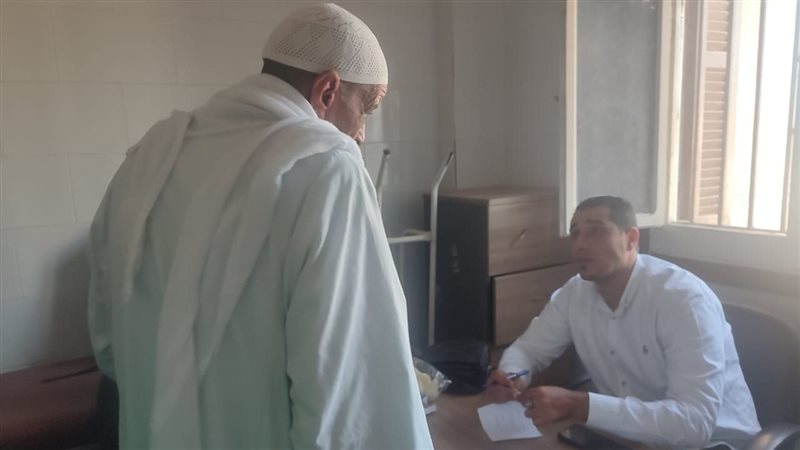 جانب من القافلة السكانية