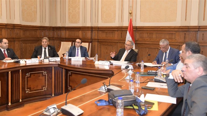 لجنة الإدارة المحلية