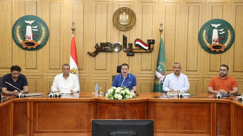 محافظ المنوفية خلال