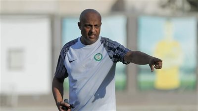 طارق مصطفى يعلن تشكيل البنك الأهلى لمواجهة سموحة فى الدوري