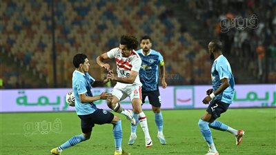 دونجا يسجل هدف التعادل لـ الزمالك في شباك بيراميدز (صور)