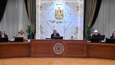 الحكومة توافق على إلحاق طالب بـ 