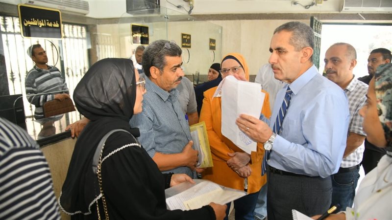 محافظ الغربية يتفقد