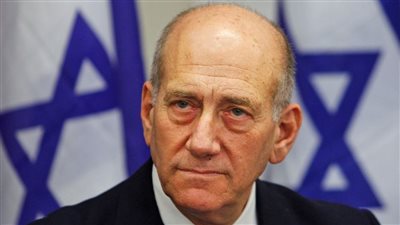رئيس وزراء الاحتلال الأسبق: نتنياهو يعاني انهيارا عصبيا بسبب طوفان الأقصى