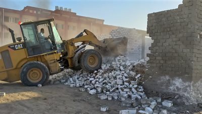 إزالة 96 حالة تعد وبناء مخالف بـ11 مركزا بالبحيرة 