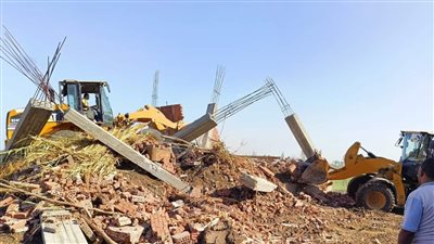 محافظ سوهاج: إزالة 350 حالة تعد على الأراضي الزراعية والبناء المخالف خلال 9 أيام