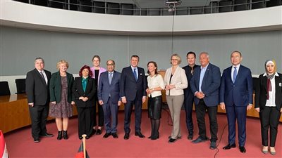 وزير الآثار يزور ألمانيا لبحث زيادة حركة السياحة الوافدة لمصر