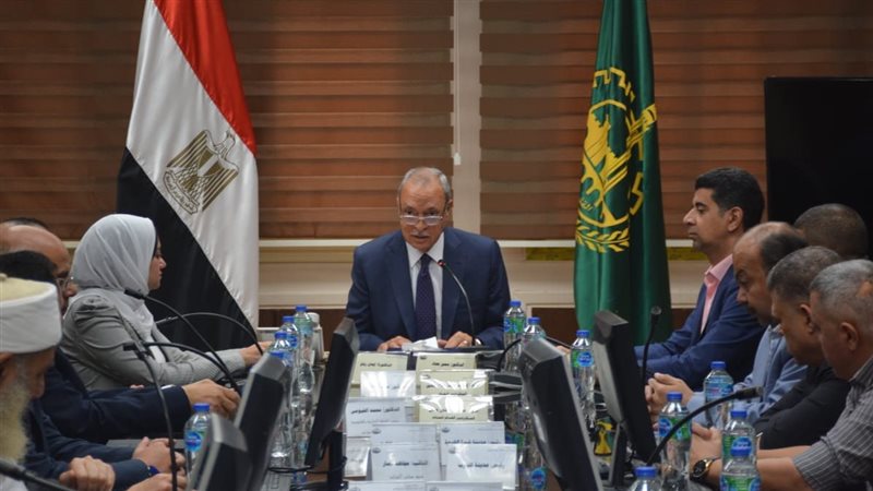 اجتماع محافظ القليوبية،