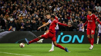 الدوري الأوروبي، تولوز يفوز على ليفربول 3-2 بمشاركة محمد صلاح (صور)
