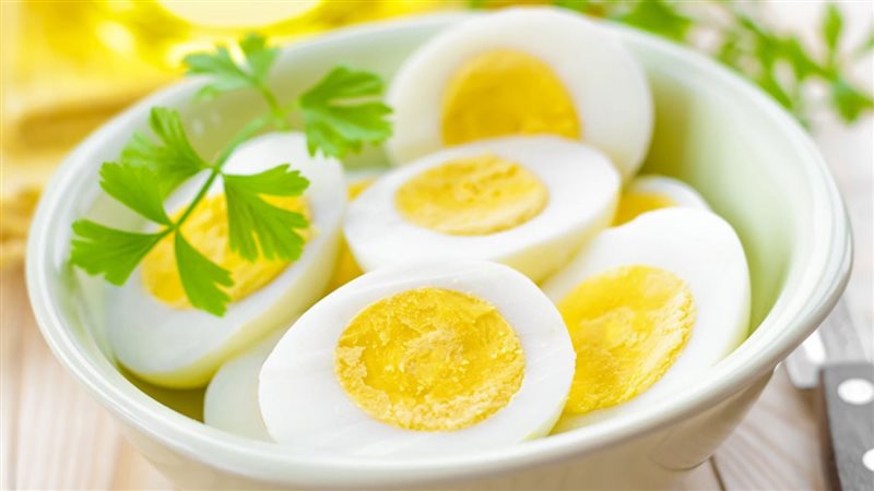 فوائد البيض المسلوق،