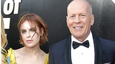 ابنة بروس ويليس: أوثق كل شيء عن والدي ليذكرني به بعد رحيله