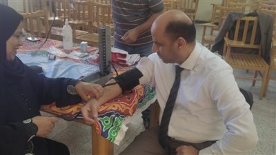 عمل الإسماعيلية تستضيف فريقا من حملة 100 يوم صحة