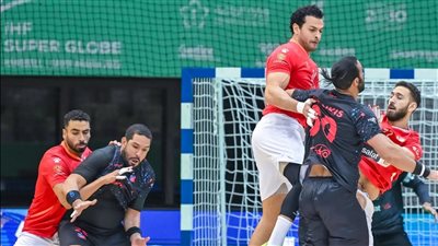 مونديال كرة اليد، الأهلي يتقدم على الكويت الكويتي في الشوط الأول (صور)