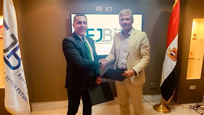 شباب الأعمال توقع اتفاق تعاون مع غرفة تجارة هونج كونج الشرق الأوسط وشمال إفريقيا