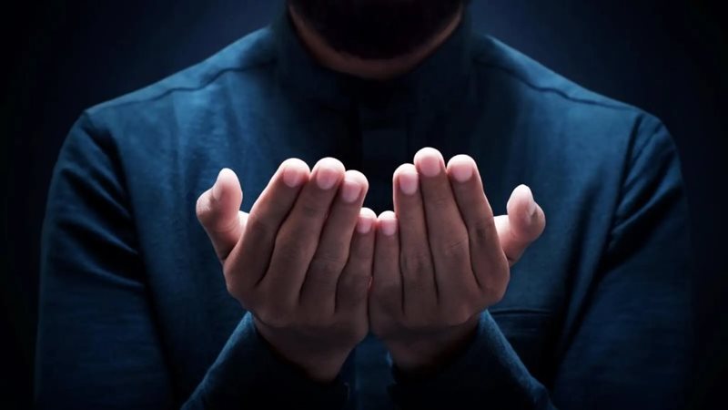 طلب الدعاء من الغير