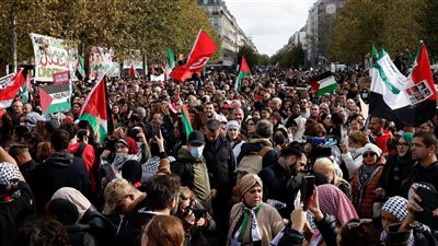 بعد ساعات من تهديد رئيس الوزراء، الشرطة الفرنسية تقتحم جامعة السوربون لإخلائها من مؤيدي غزة