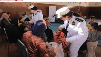 الداخلية تطلق مبادرة مع زهور المستقبل لتوزيع حقائب وعبوات غذائية على الطلبة