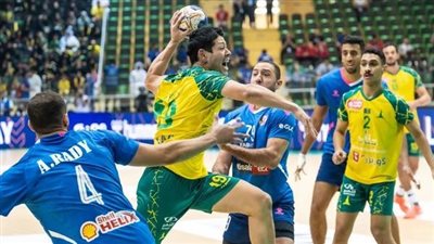 مونديال كرة اليد، الأهلي يتأخر أمام الخليج السعودي في الشوط الأول (صور)