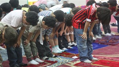 هل يصل ثواب الطاعة للصغار قبل البلوغ والتكليف؟ الإفتاء تجيب