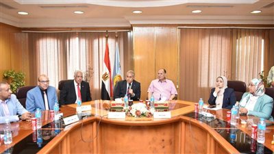 وزير العمل يختتم جولاته في أسيوط بافتتاح مكتب تشغيل متطور