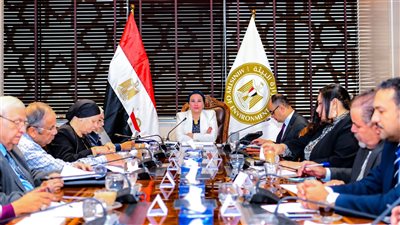 وزارة البيئة تمنح الترخيص لـ 76 مكتب استشارات وترفض 26.. وياسمين فؤاد تعلن شروط وخطوات القيد والاعتماد