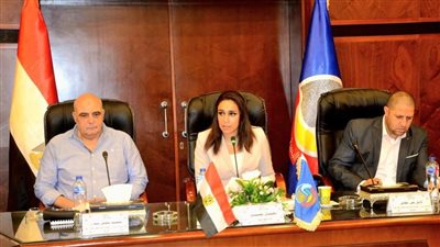 الموافقة على 34 طلب تخصيص لإقامة مشروعات جديدة بالبحيرة (صور)