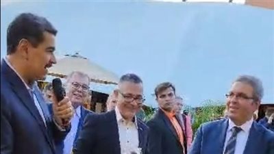 الرئيس الفنزويلي يفتتح الجناح المصري في معرض الكتاب ويشيد بموقف السيسي في دعم الشعب الفلسطيني