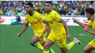 مصطفى محمد يقود هجوم نانت ضد ميتز بالدوري الفرنسي 