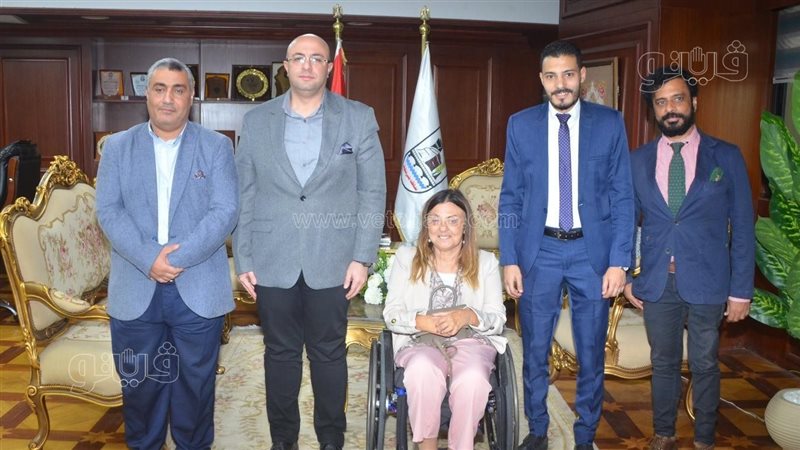 جانب من الاجتماع،