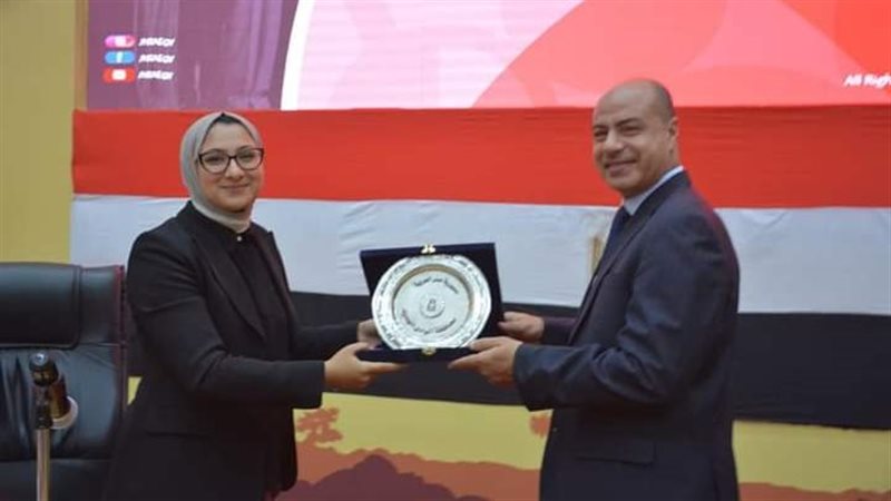 مستشار الأكاديمية