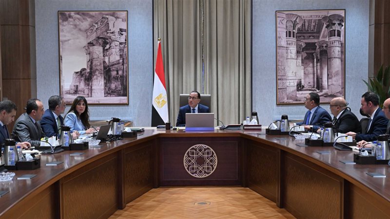 اجتماع برئاسة الدكتور