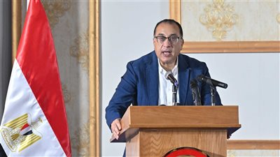 رئيس الوزراء يتفقد مصنع شركة أوتسوكا اليابانية العاملة في مجال الصناعات الدوائية