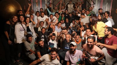 أبطال فيلم الإسكندراني يحتفلون بانتهاء تصويره، وهذا الموعد المبدئي لعرضه (صور)