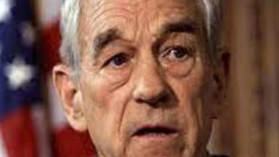 سيناتور جمهوري يفضح جرائم أمريكا في المنطقة: تقدم الأسلحة لإسرائيل لقتل المدنيين (فيديو)