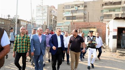 غراب يتفقد موقف سيارات الأجرة الجديد لمدن شمال الشرقية 