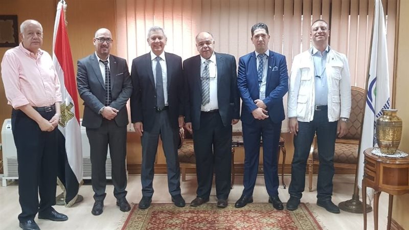 وزارة قطاع الأعمال،