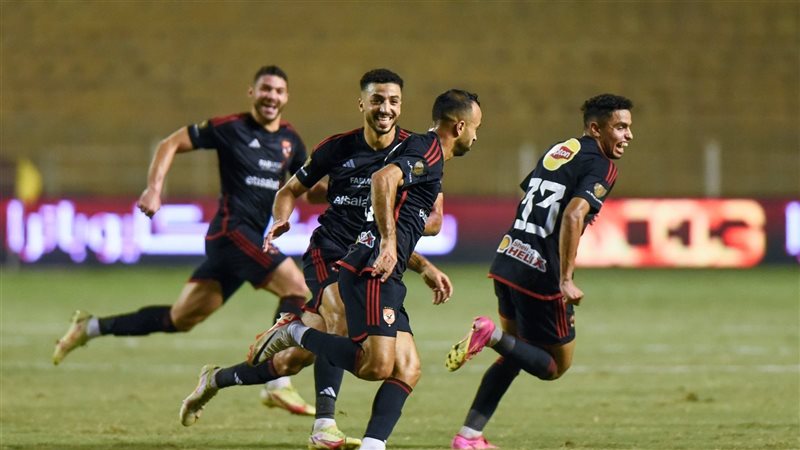 الأهلى، فيتو