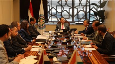 وزير المالية يبحث مع نظيره الهندي تسوية المدفوعات بين البلدين باستخدام العملات المحلية