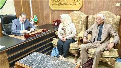 محافظ المنوفية يواصل سلسلة لقاءاته اليومية بالمواطنين