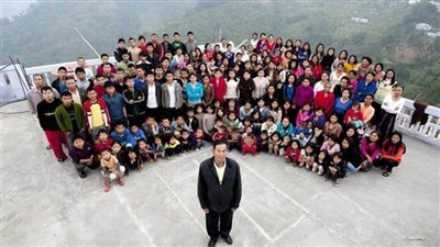  أكبر أسرة في العالم، 199 فردا يعيشون تحت سقف واحد