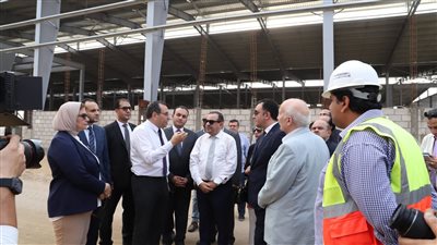 زراعة الشيوخ: إعداد تقرير عن زيارة مصانع الغزل والنسيج بالمحلة وضمه لدراسة 