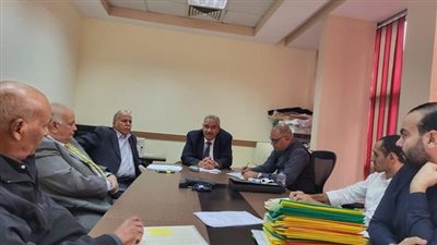 عادل موسى يجتمع بلجنة شؤون اللاعبين