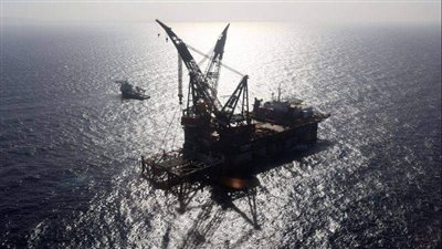 وزير البترول الأسبق: مصر لا تصدر غازا إلى الأردن بل تمنحه حصته فقط