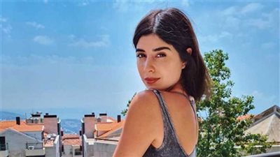 زينة مكي تصدم جمهورها بحكاية معاناتها بعد كسر شرائح تثبيت عمودها الفقري