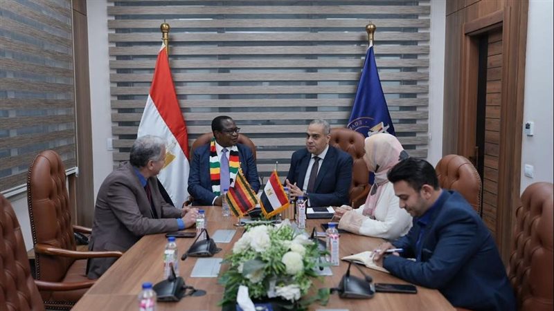 لقاء رئيس هيئة الدواء