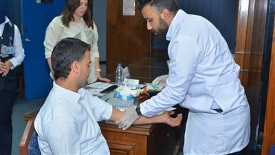 في اليوم العالمي لمرضى السكري، خدمة تحليل سكر عشوائي للعاملين بمستشفى مصر للطيران 