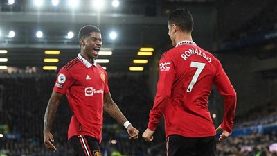 راشفورد عن تلقيه هدية رونالدو: لا يمكن لأي شخص لمسها