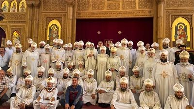 الأنبا بيشوي يترأس اجتماع كهنة إيبارشية أسوان