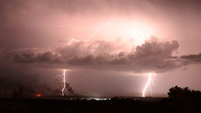 فرض هدنة في غزة بأمر الرحمن، الأمطار والعواصف تشل حركة طيران الاحتلال الإسرائيلي (صور)